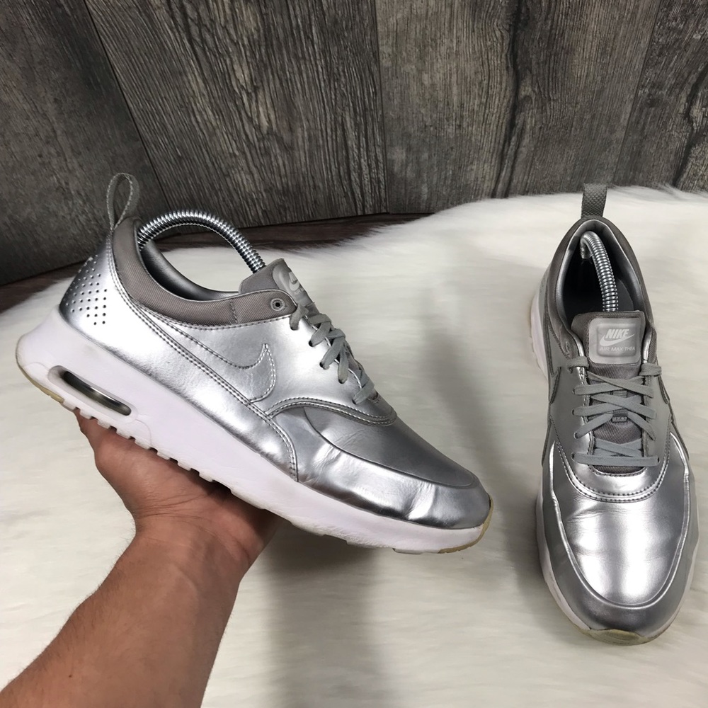 Nike Air Max Thea Silver Sneakers